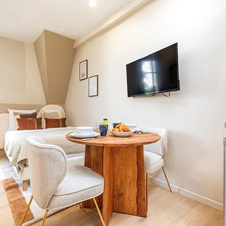 Appartamento Charming Air-conditioned Parigi